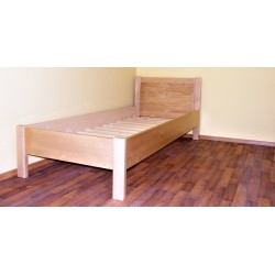 Jednolůžková postel z masivu Markéta