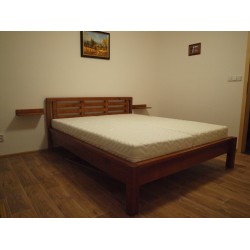 Postel z masivu Aida